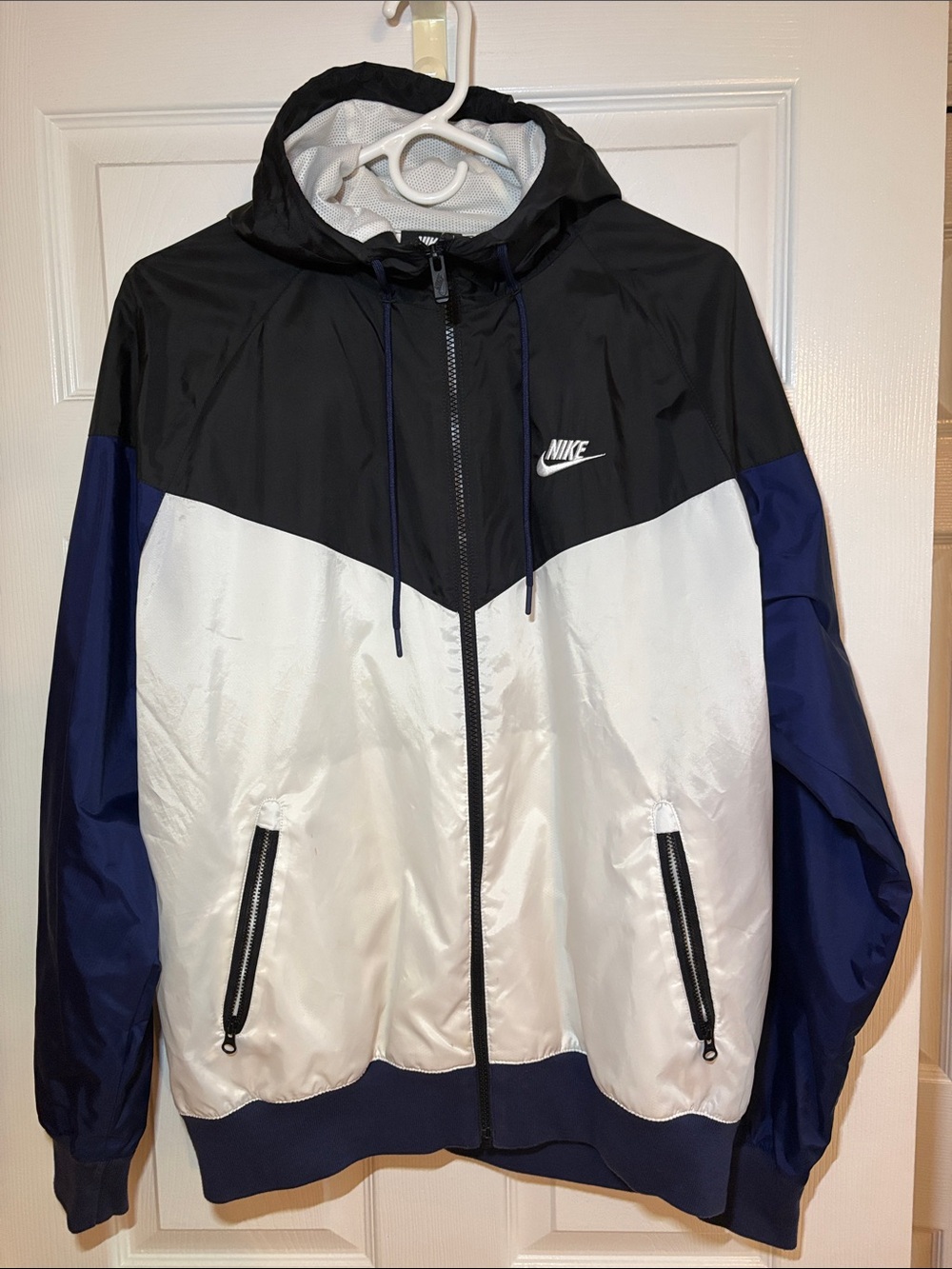 Nike Men’s Hooded Colorblock Windbreaker Jacket - Black/White/Navy